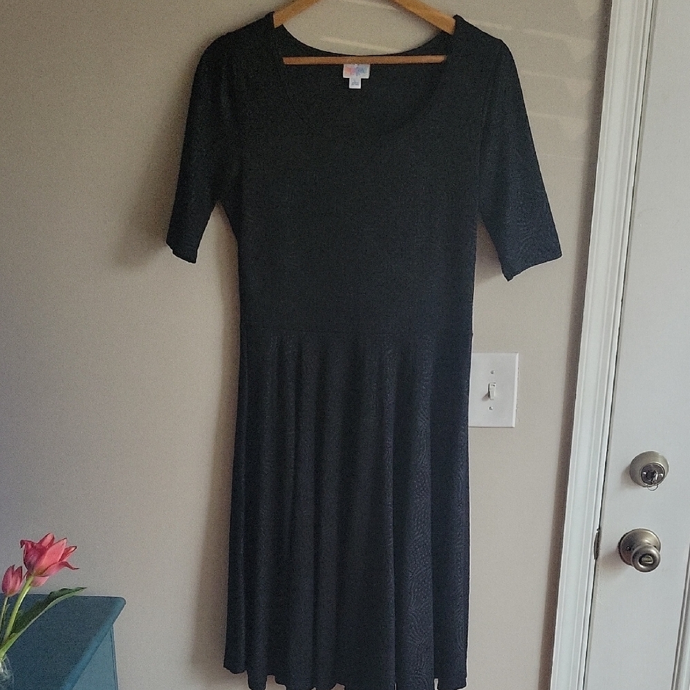 EUC LuLaRoe Nicole Dress in Black